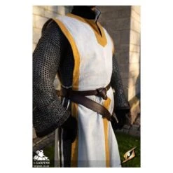 Clement Tabard - White & Yellow -Larp Inn clement tabard white yellow 2