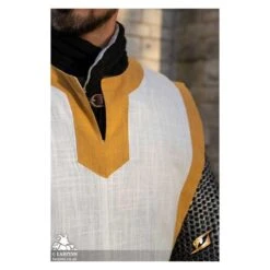 Clement Tabard - White & Yellow -Larp Inn clement tabard white yellow 3