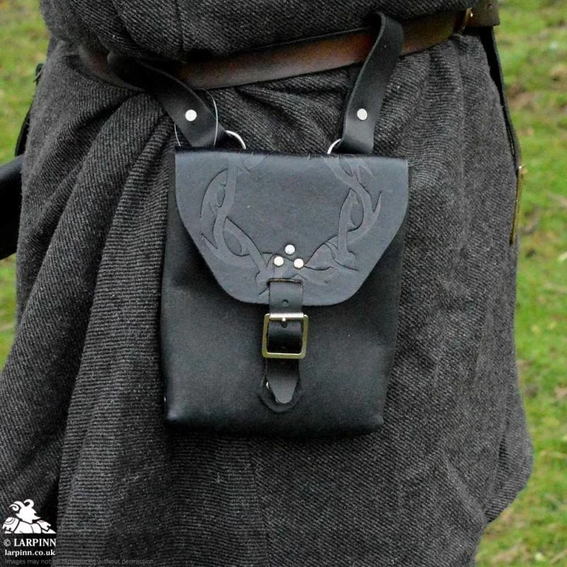 Corym Thorn A6 Leather Pouch - Black 3 Corym Thorn A6 Leather Pouch - Black