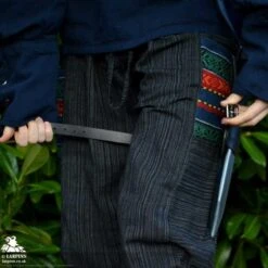 Earl Dagger Leg Scabbard - Black - With Handle Popper 14 Earl Dagger Leg Scabbard - Black - With Handle Popper -Larp Inn earl dagger leg scabbard black with handle popper 7