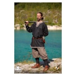 Fimbul Tunic - Epic Black