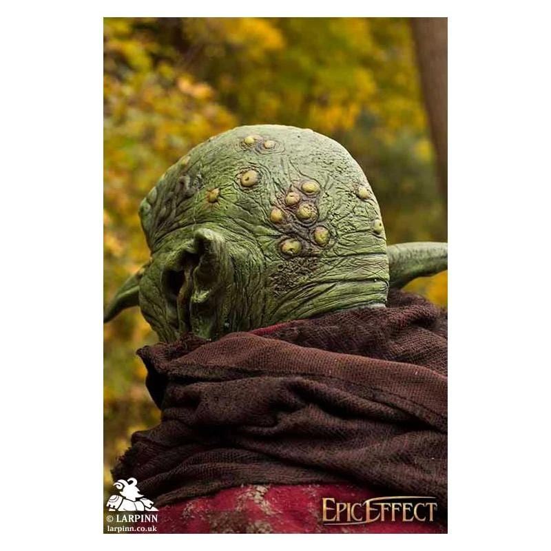 Goblin Overlord Mask - Green 5 Goblin Overlord Mask - Green - Image 3