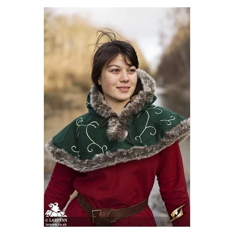 Hood - Fur - Dark Green 5 Hood - Fur - Dark Green - Image 3