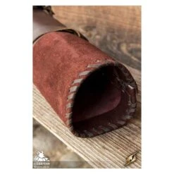 Hunter Quiver - Large - Brown -Larp Inn hunter quiver large brown 3