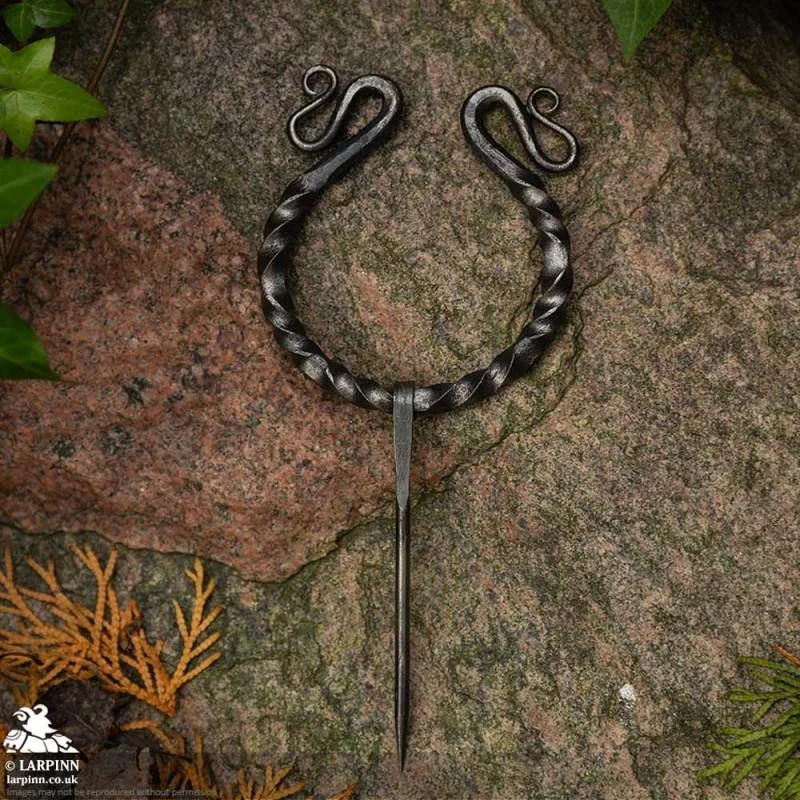 Lyra Fibula Cloak Pin 3 Lyra Fibula Cloak Pin