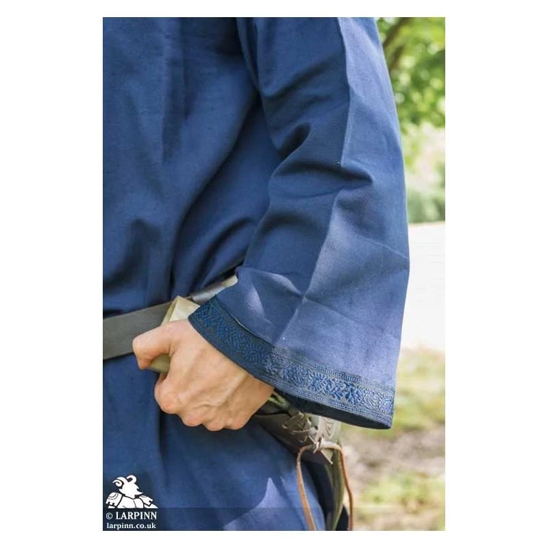 Rasvyn Medieval Tunic - Long Sleeve 10 Rasvyn Medieval Tunic - Long Sleeve - Image 8