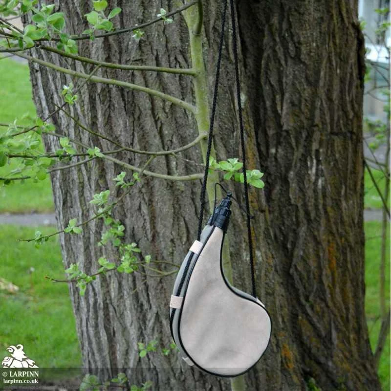 Water Skin / Wineskin - 2L 7 Water Skin / Wineskin - 2L - Image 5